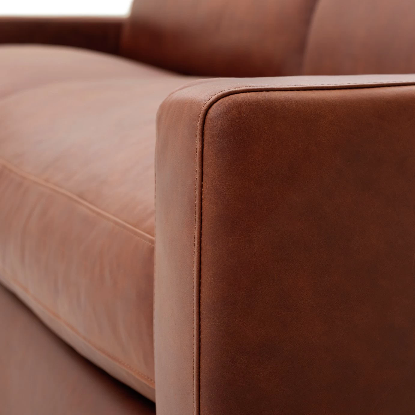 Habitat Chester Leather 2 Seater Sofa - Dark Feet - Tan 11 Habitat Chester Leather 2 Seater Sofa - Dark Feet - Tan - Image 9